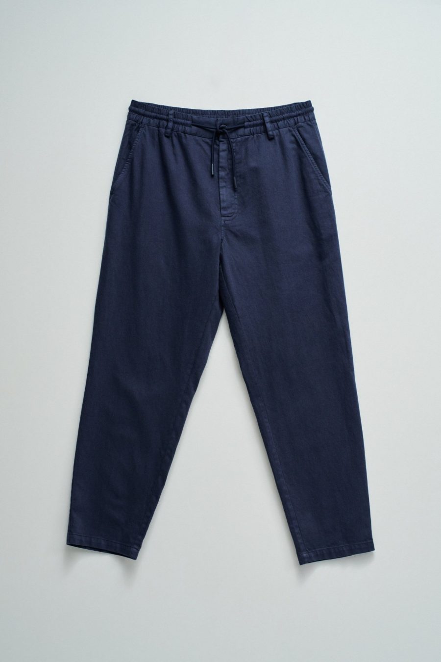 CALÇAS JOGGERS COM LINHO