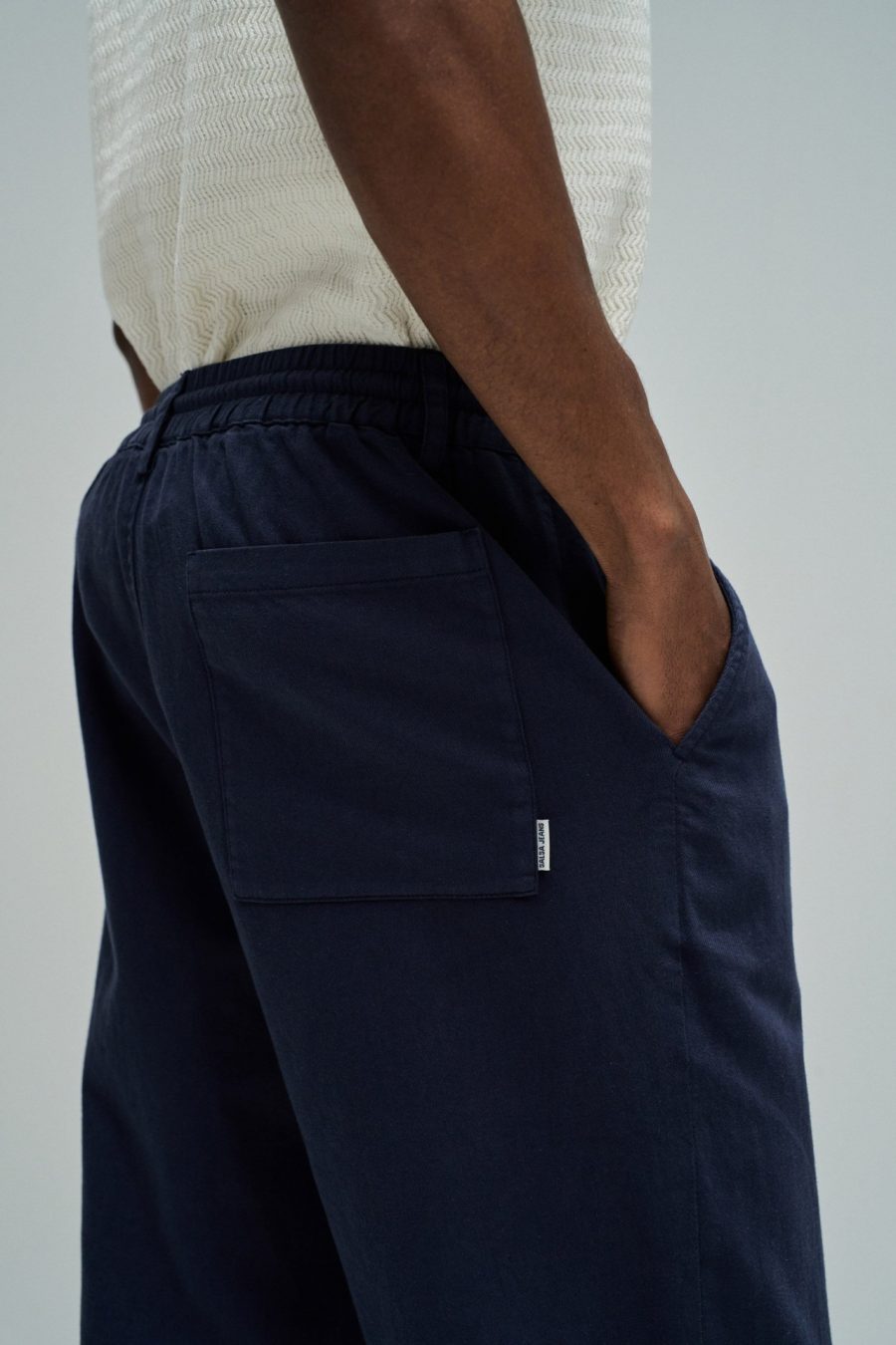 CALÇAS JOGGERS COM LINHO