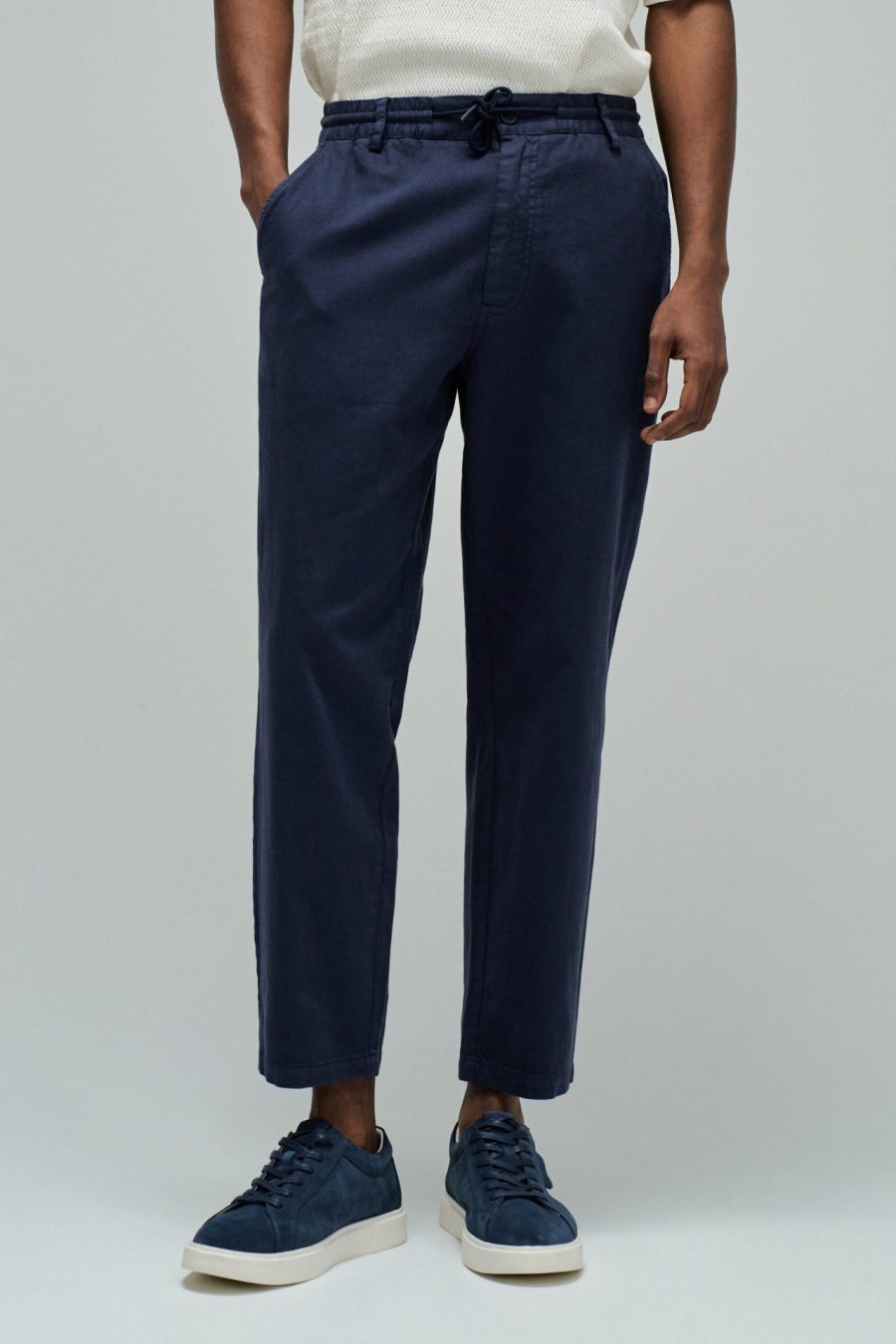 CALÇAS JOGGERS COM LINHO