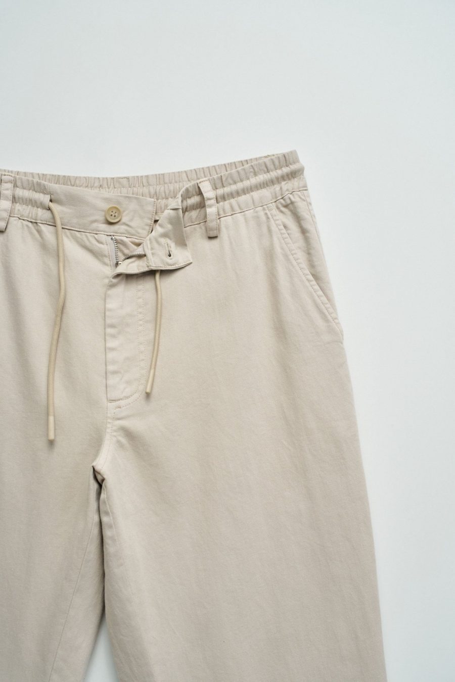 CALÇAS JOGGERS COM LINHO