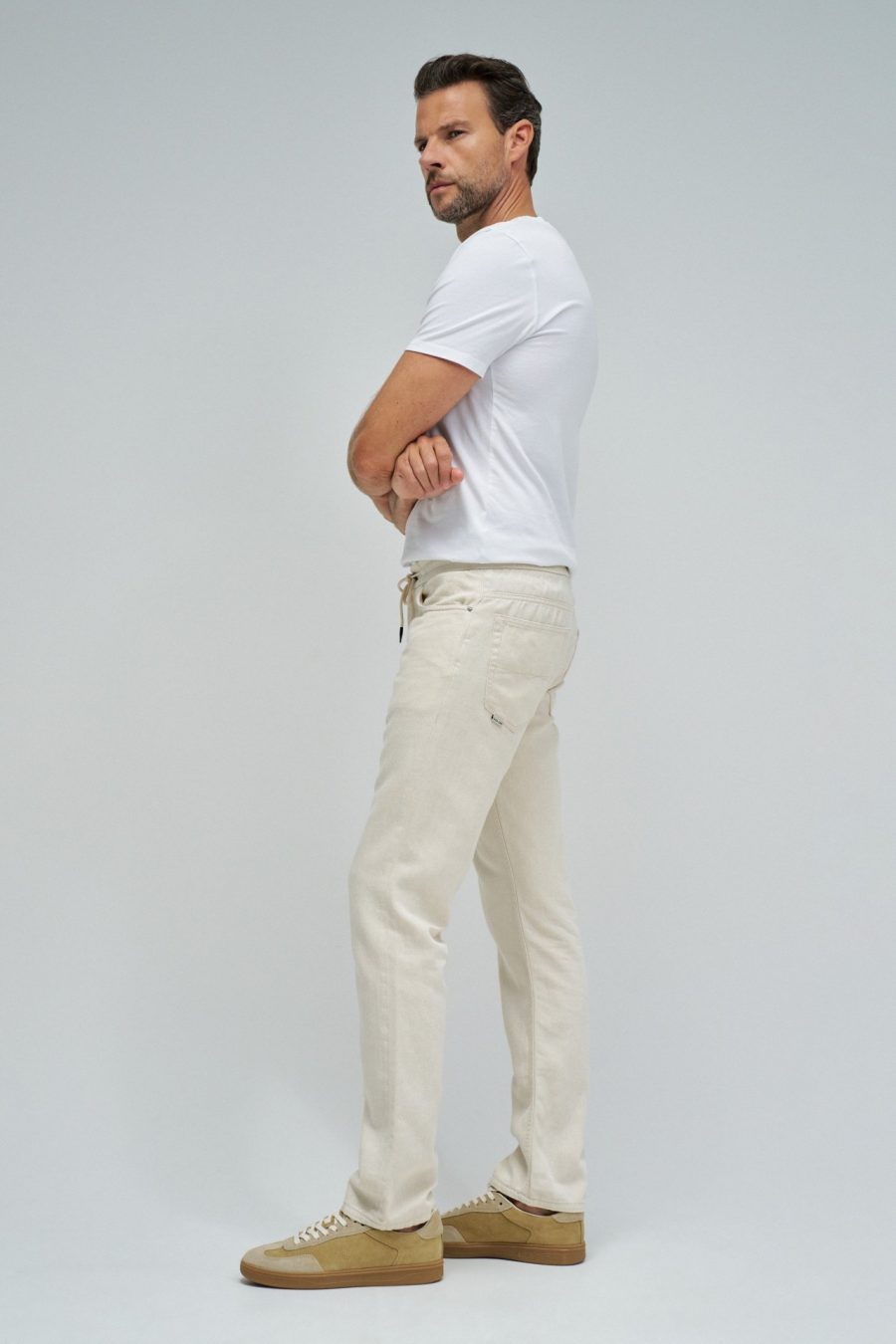 CALÇAS JOGGERS COM LINHO